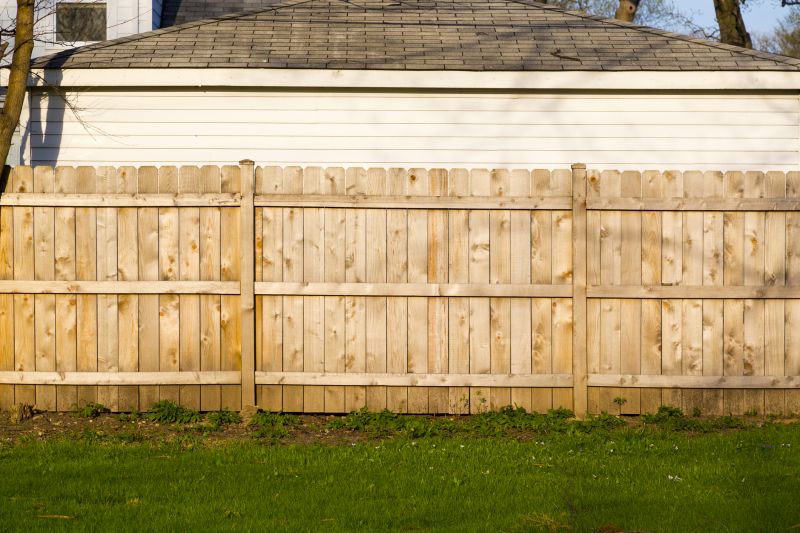 Fence Maintenance Service